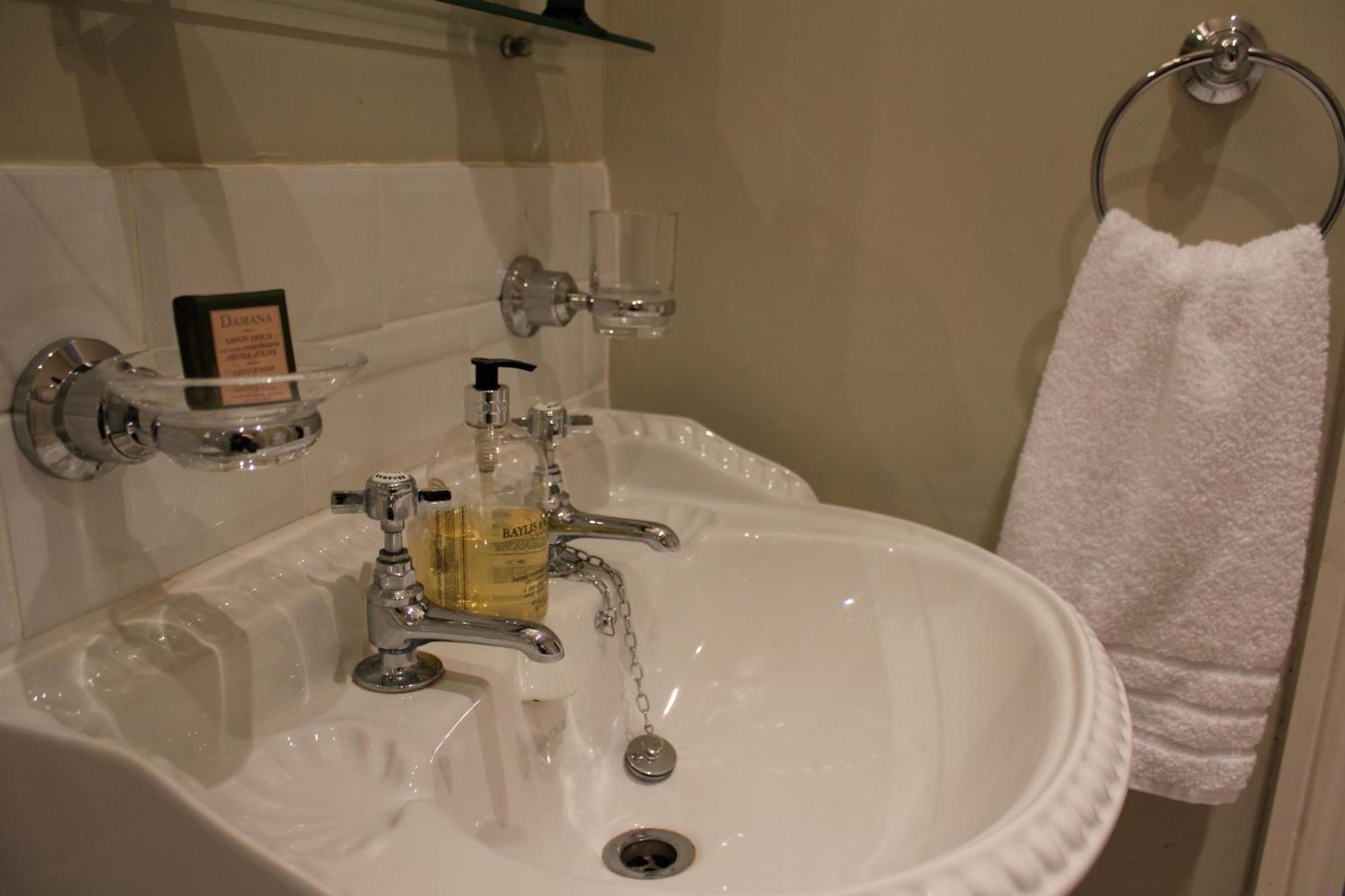 Hazel Manor Guest House Harrogate Luaran gambar